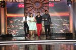 Jacqueline Fernandez, Riteish Deshmukh, Akshay Kumar, Abhishek Bachchan at the promotion of Housefull 3 on the sets of India